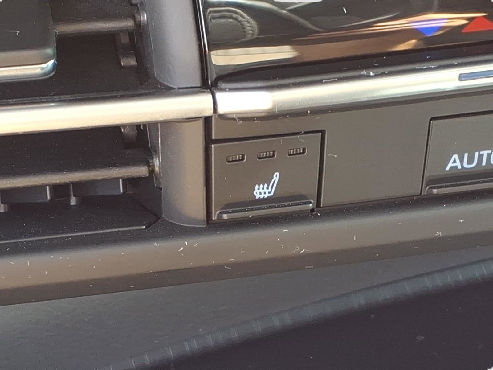 2022 Toyota Sienna XSE 7 Passenger