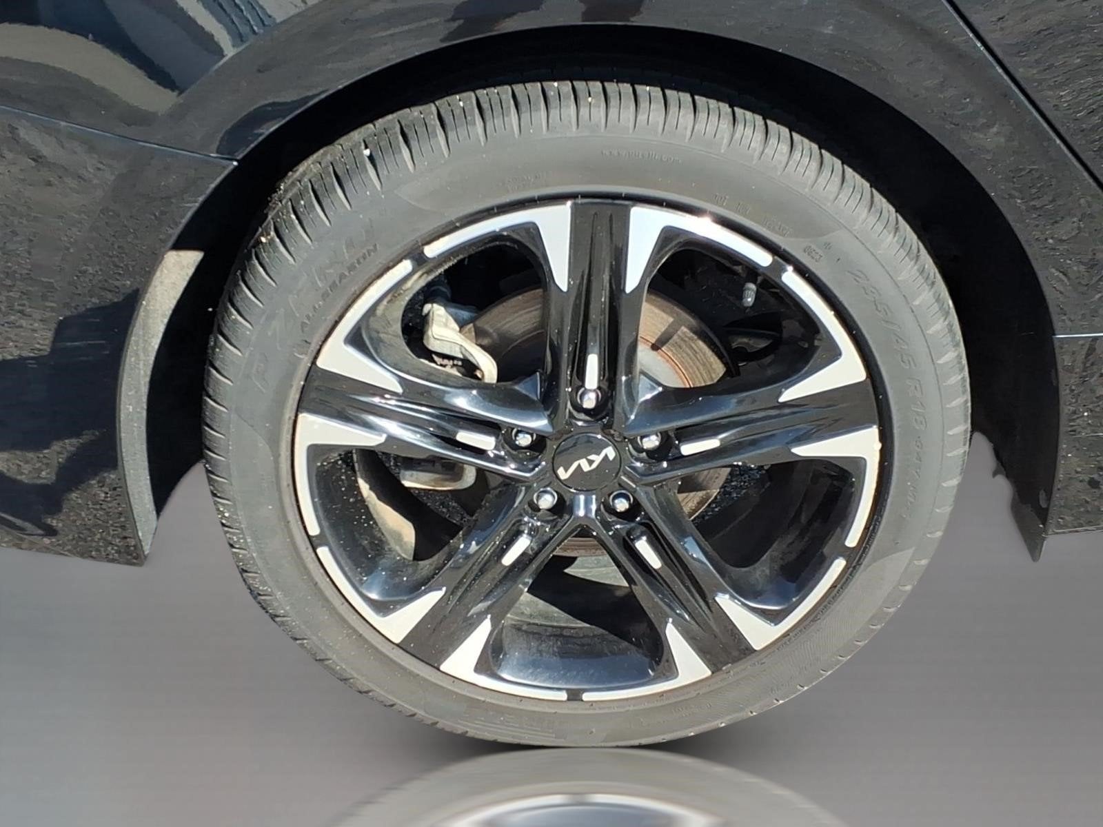 2023 Kia K5 GT-Line