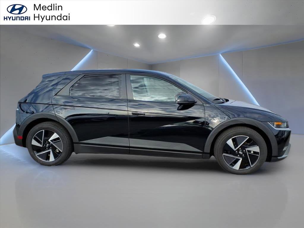 2025 Hyundai IONIQ 5 SE