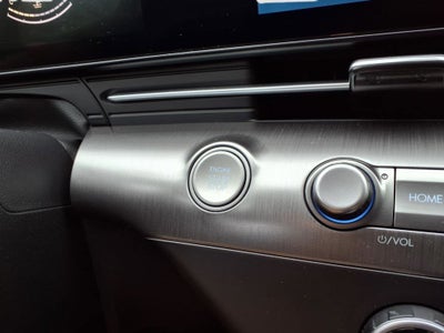 2024 Hyundai KONA SE