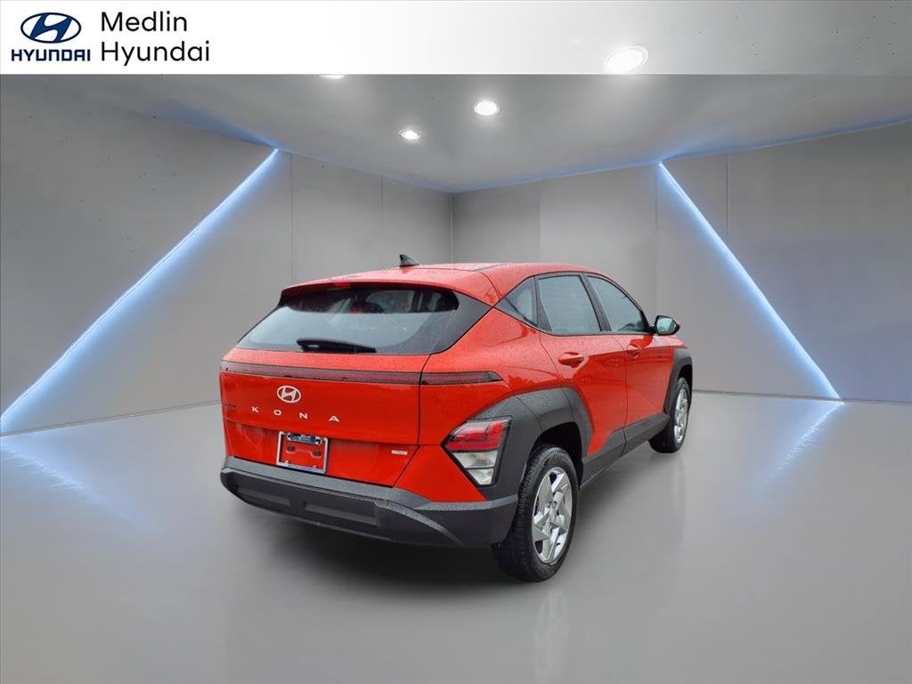 2024 Hyundai KONA SE