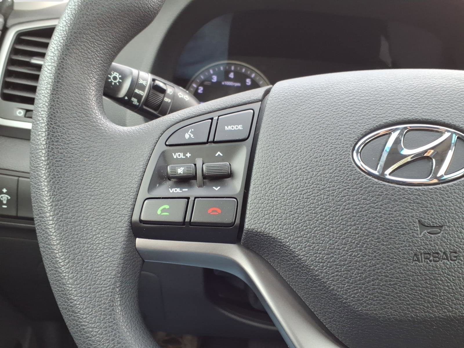 2017 Hyundai TUCSON SE