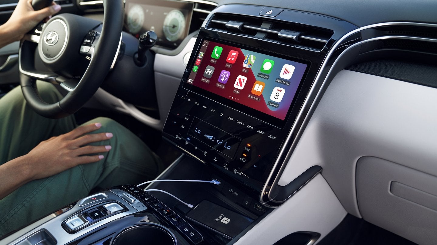 2022 Tucson Interior | Medlin Hyundai in Rocky Mount NC